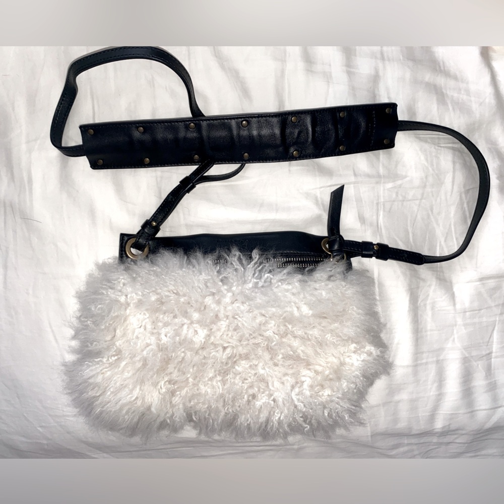 🤍 SONIA RYKIEL 🖤 white shearling crossbody purse